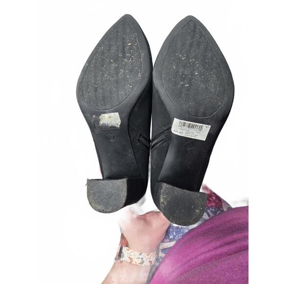 Black Women's Ankle Boots with Block Heel - Picture 7 of 7